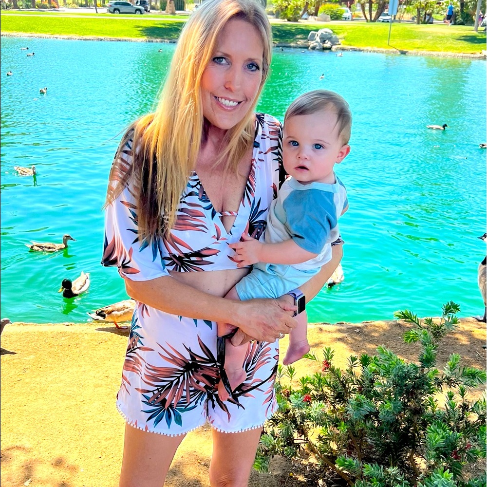 Hello my name is Holly~💜